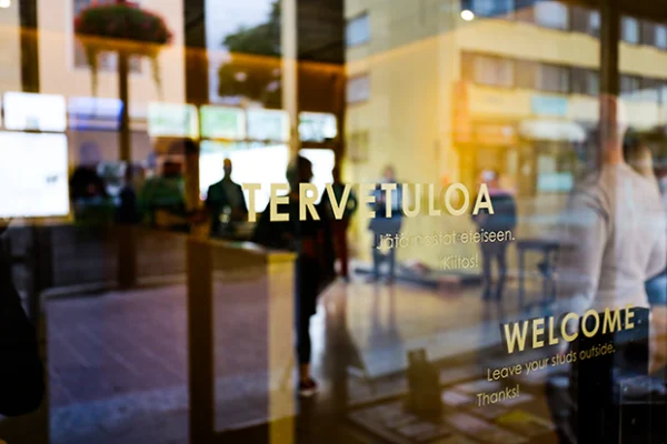 Palad Showroomilla pääset kokemaan paljon, luvassa lukuisia kiinnostavia tapahtumia | There is a lot happening at Palad Showroom.